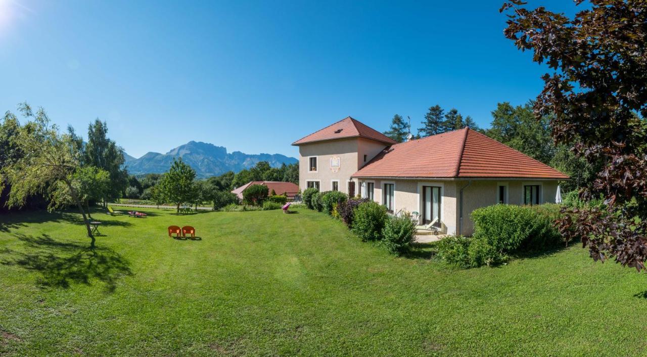 "La Combe Fleurie" Appartements & Chambres Saint-Bonnet-en-Champsaur Exteriér fotografie