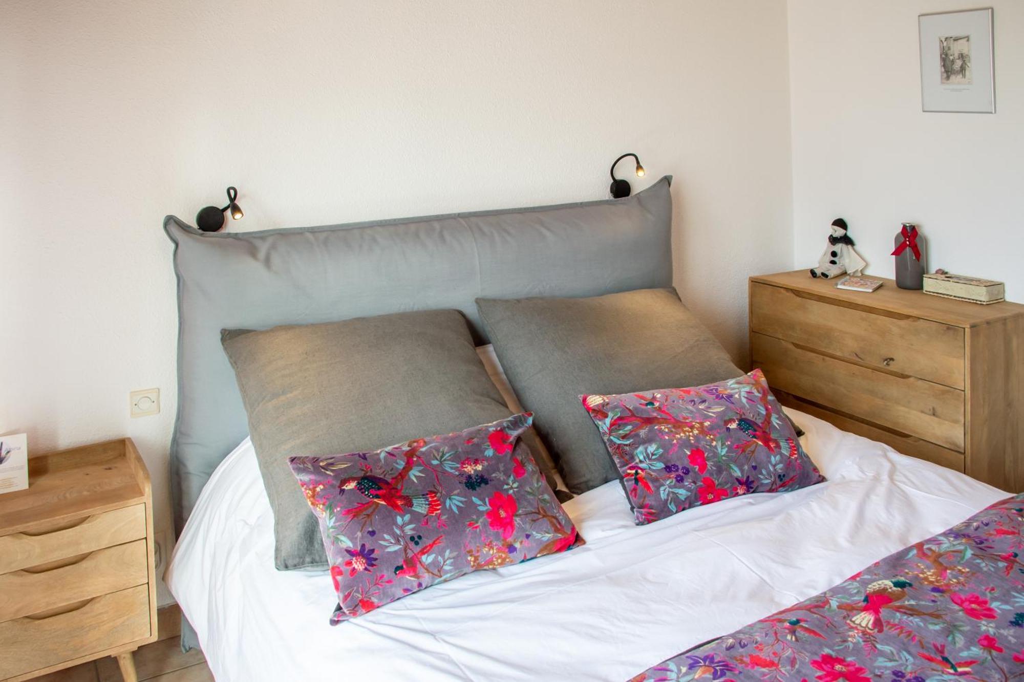 "La Combe Fleurie" Appartements & Chambres Saint-Bonnet-en-Champsaur Pokoj fotografie